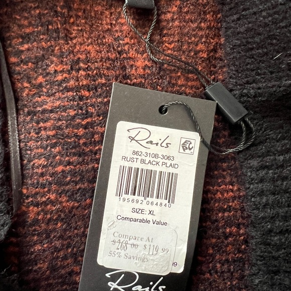 NWT Rails Colleen Rust Black Plaid Oversized V-Neck Sweater Size XL Reg. $268 - Picture 4 of 10
